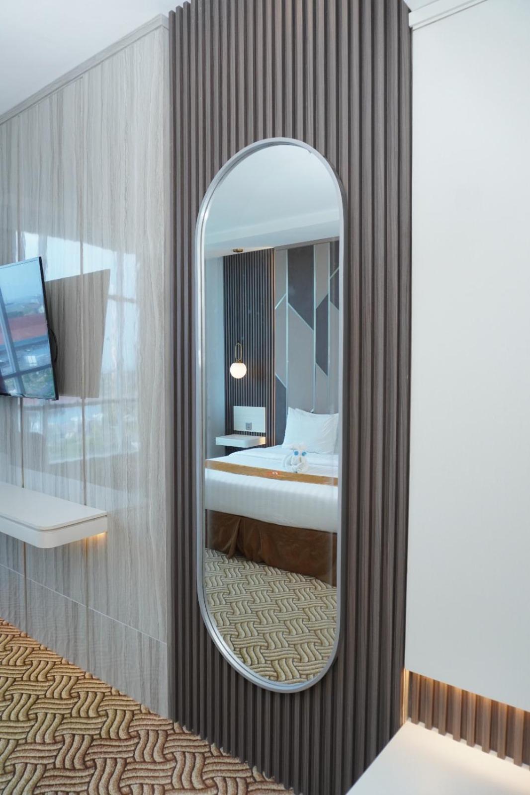 Cavinton Hotel Malioboro Yogyakarta By Tritama Hospitality Eksteriør bilde